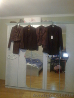 Женская одежда: костюмы, пиджаки, брюки, джинсы, капри. - <ro>Изображение</ro><ru>Изображение</ru> #4, <ru>Объявление</ru> #533185