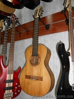 Уникальная Мастеровая гитара 3/4 - <ro>Изображение</ro><ru>Изображение</ru> #4, <ru>Объявление</ru> #1337982
