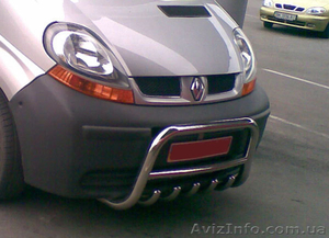 Защитная дуга,  кенгурятник Opel Vivaro