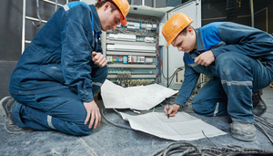 Монтажник,  техник интернет,  локальных сетей в Германию