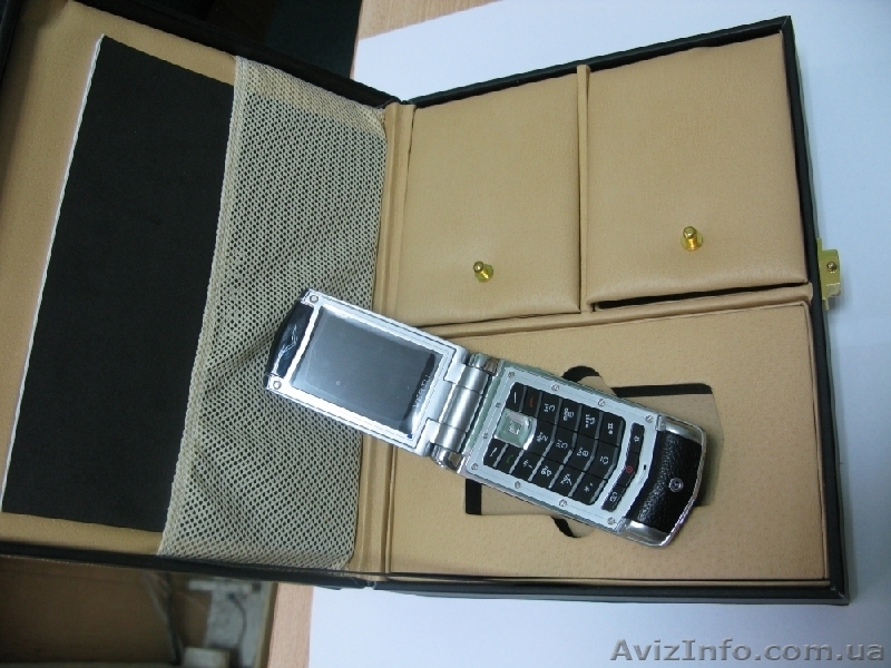 Vertu Constellation Ayxta - <ro>Изображение</ro><ru>Изображение</ru> #1, <ru>Объявление</ru> #272936