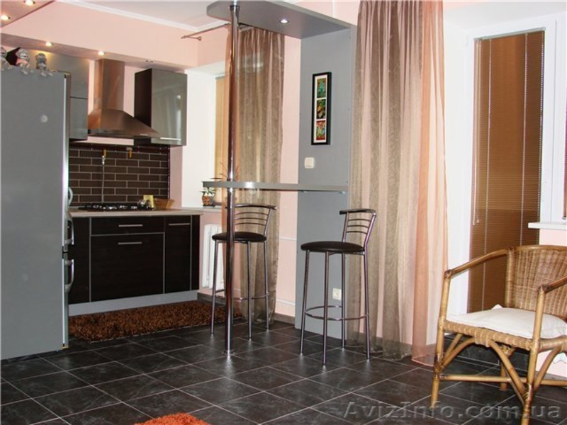 Сдам кватиру посуточно!Центр,евроремонт - <ro>Изображение</ro><ru>Изображение</ru> #1, <ru>Объявление</ru> #293712