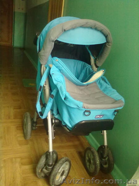 Срочно продам коляску.  - <ro>Изображение</ro><ru>Изображение</ru> #3, <ru>Объявление</ru> #883626