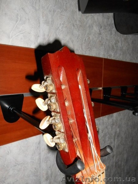 Черниговская Гитара Кобза 2003 (Последний) год Выпуска - <ro>Изображение</ro><ru>Изображение</ru> #6, <ru>Объявление</ru> #1325357