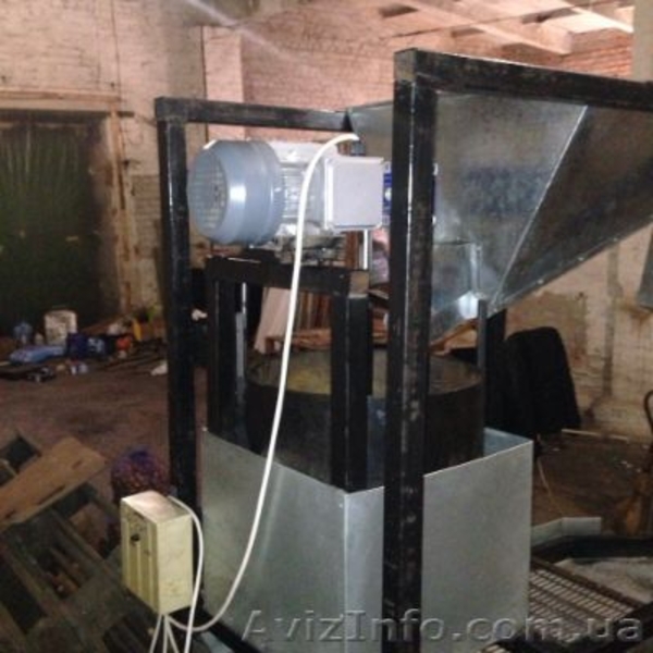 продам орехокол производительность 150кг час - <ro>Изображение</ro><ru>Изображение</ru> #1, <ru>Объявление</ru> #1322803