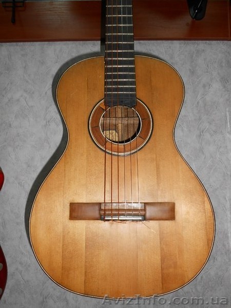Уникальная Мастеровая гитара 3/4 - <ro>Изображение</ro><ru>Изображение</ru> #2, <ru>Объявление</ru> #1337982