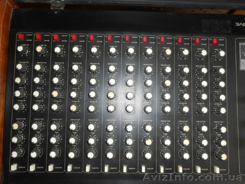 Идеальный 12 канальный Микшерный пульт - <ro>Изображение</ro><ru>Изображение</ru> #4, <ru>Объявление</ru> #1338010