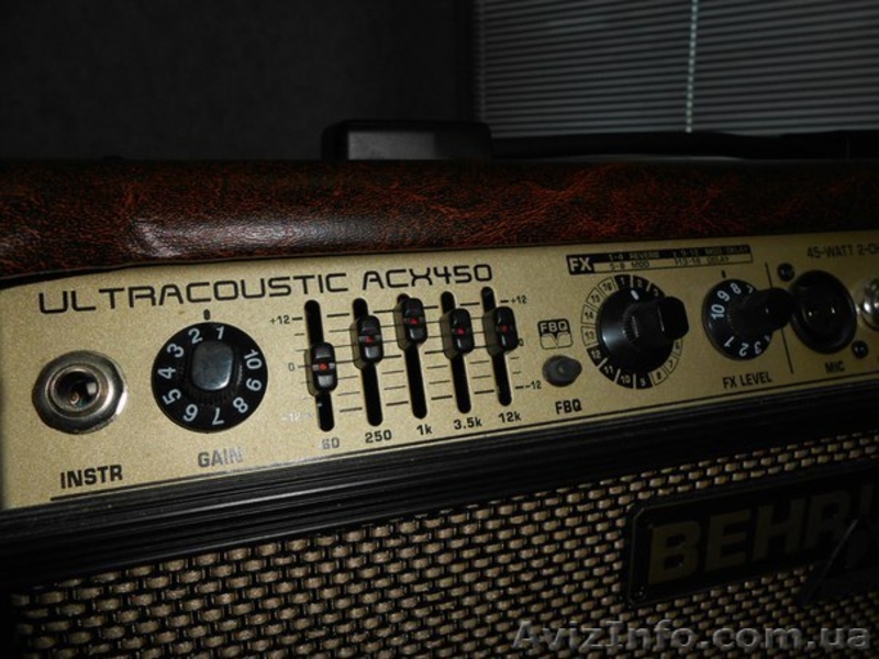 Комбоусилитель Behringer Ultracoustic ACX450 45 Ватт практически Новый - <ro>Изображение</ro><ru>Изображение</ru> #5, <ru>Объявление</ru> #1338022