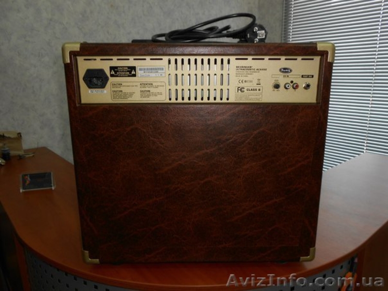 Комбоусилитель Behringer Ultracoustic ACX450 45 Ватт практически Новый - <ro>Изображение</ro><ru>Изображение</ru> #8, <ru>Объявление</ru> #1338022