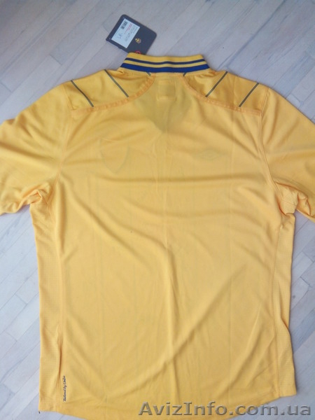 Футболка с автографами футболистов сборной Швеции - <ro>Изображение</ro><ru>Изображение</ru> #2, <ru>Объявление</ru> #1561030