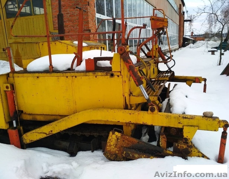 Продаем асфальтоукладчик на гусеничном ходу ДС-143А, 10 тонн, 1992 г.в.  - <ro>Изображение</ro><ru>Изображение</ru> #4, <ru>Объявление</ru> #1612166
